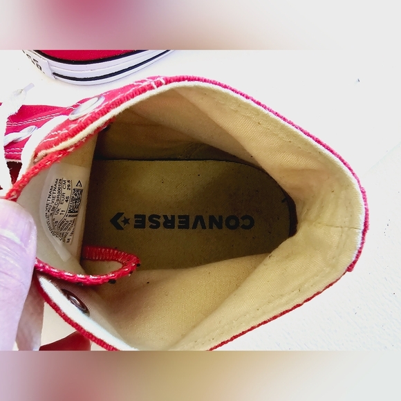 Converse All Star Chuck Taylor Red High Top Sneakers  Men's 11 Women's 13 - Picture 11 of 12